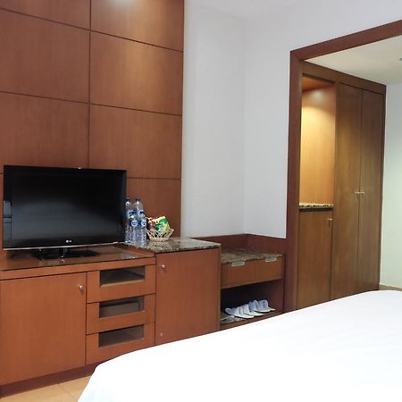 Grand Sakura Hotel Medan Dış mekan fotoğraf