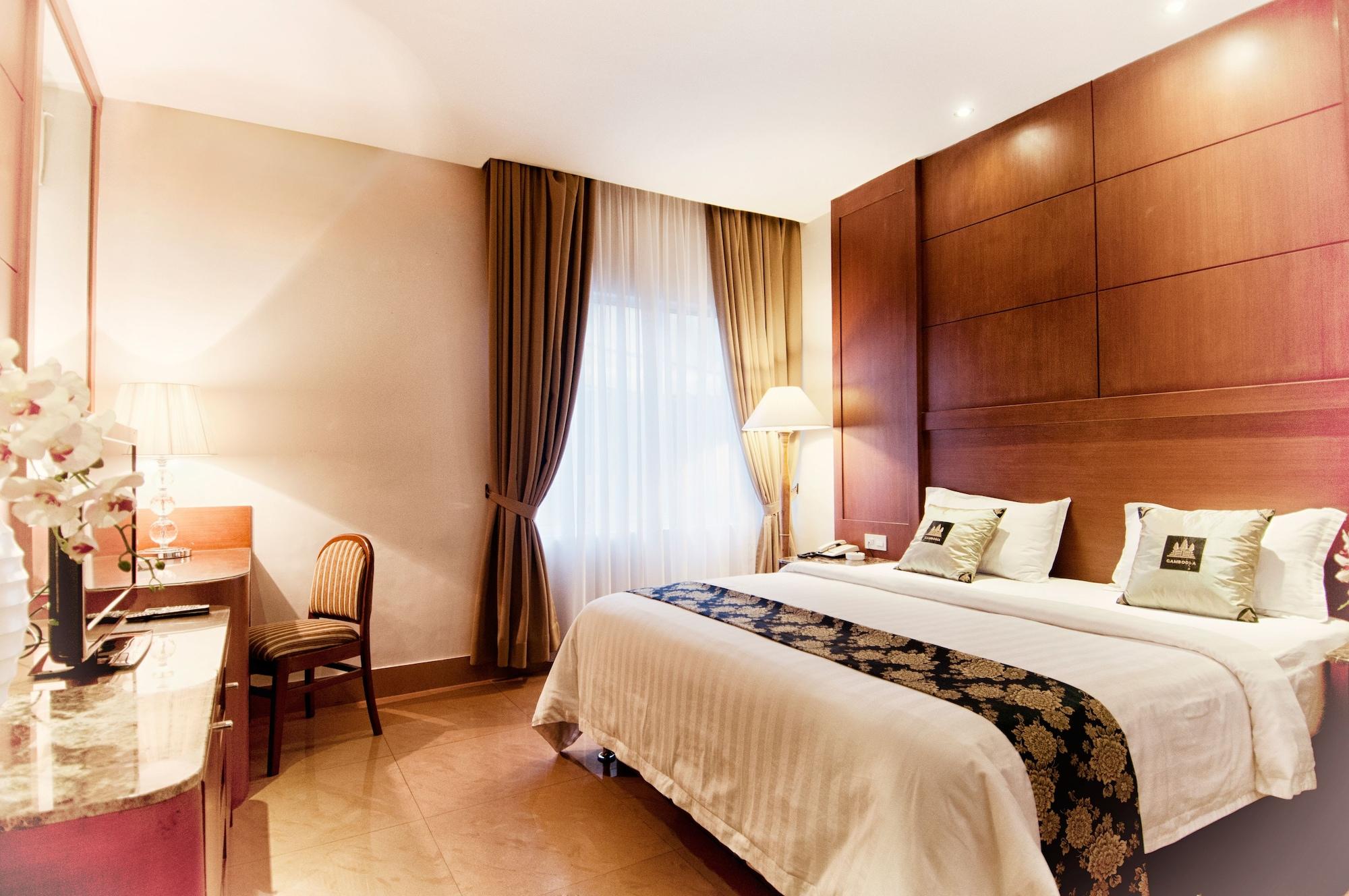 Grand Sakura Hotel Medan Dış mekan fotoğraf
