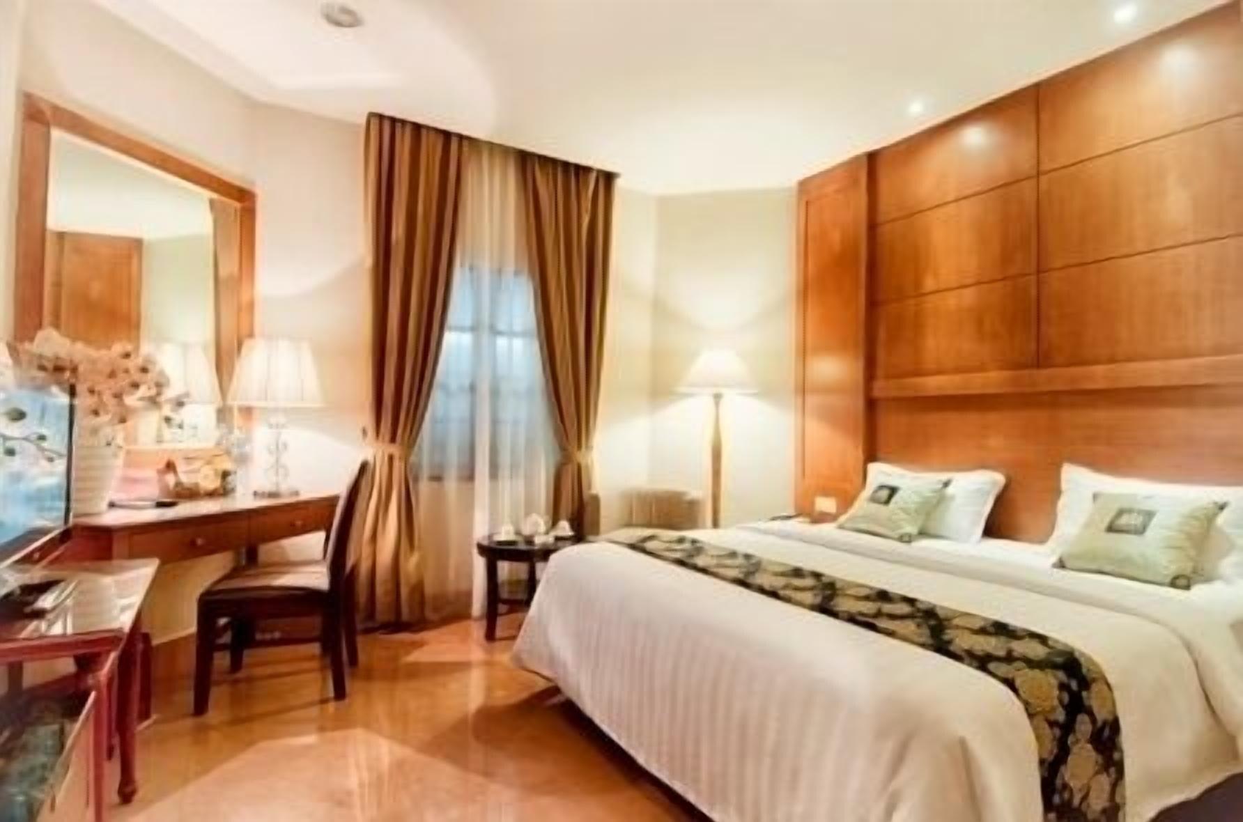 Grand Sakura Hotel Medan Dış mekan fotoğraf
