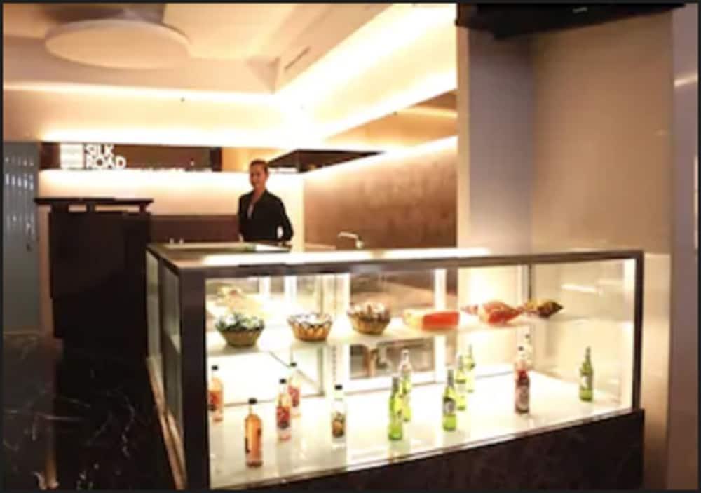 Grand Sakura Hotel Medan Dış mekan fotoğraf