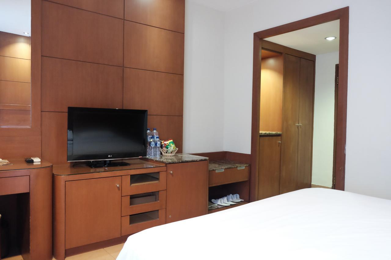 Grand Sakura Hotel Medan Dış mekan fotoğraf
